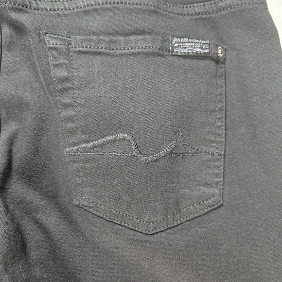 7 For All Mankind Black Ankle Cropped Distressed Jeans Size 26 - Picture 12 of 12